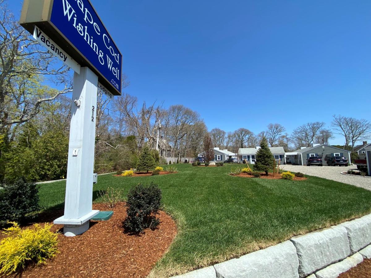 Cape Cod Wishing Well Motel Harwich Port Exterior photo
